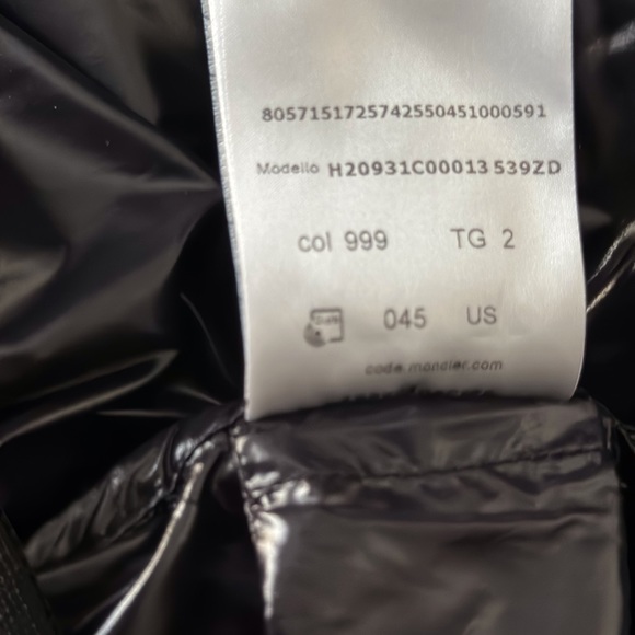 Long Coat Moncler - Picture 12 of 16